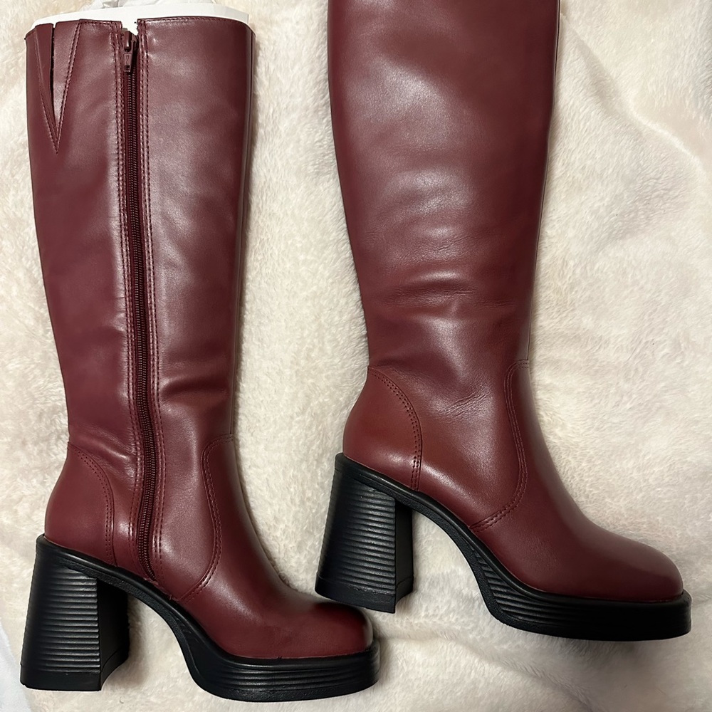 Beautiful never worn Steve Madden “Fanatik” knee-high boot. Rich Burgundy color.